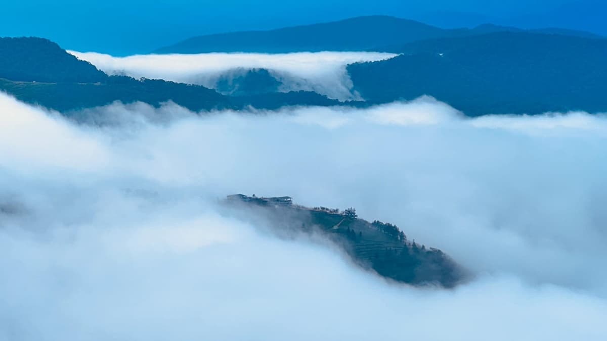 武界有天然雲瀑景觀，人稱「雲的故鄉」。（圖片來源：武界伯特利莊園）