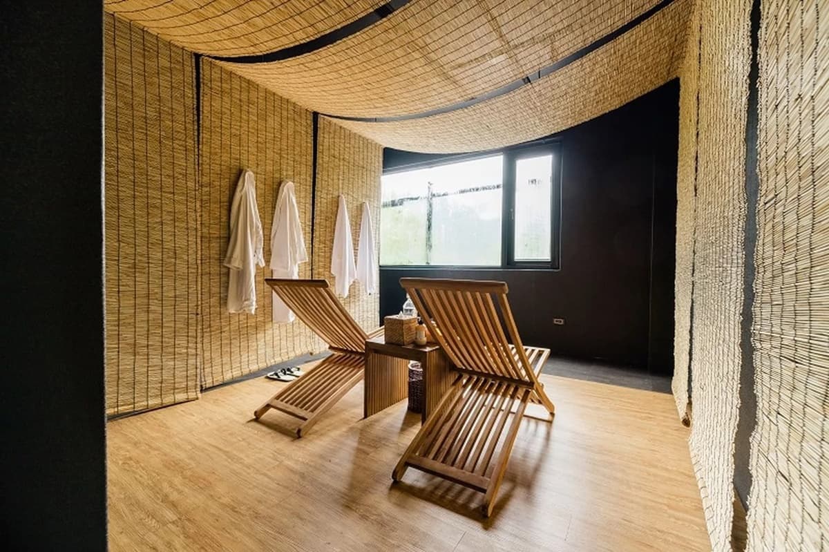 新北烏來最美湯屋！泰雅家屋結合日系禪風，邊泡湯邊賞無邊際山景