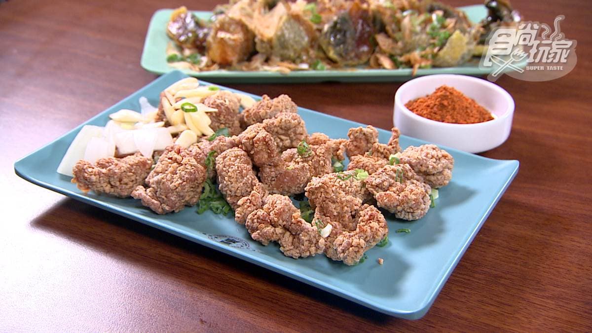 「麻香鹹酥雞」也是人氣必點餐點之一。