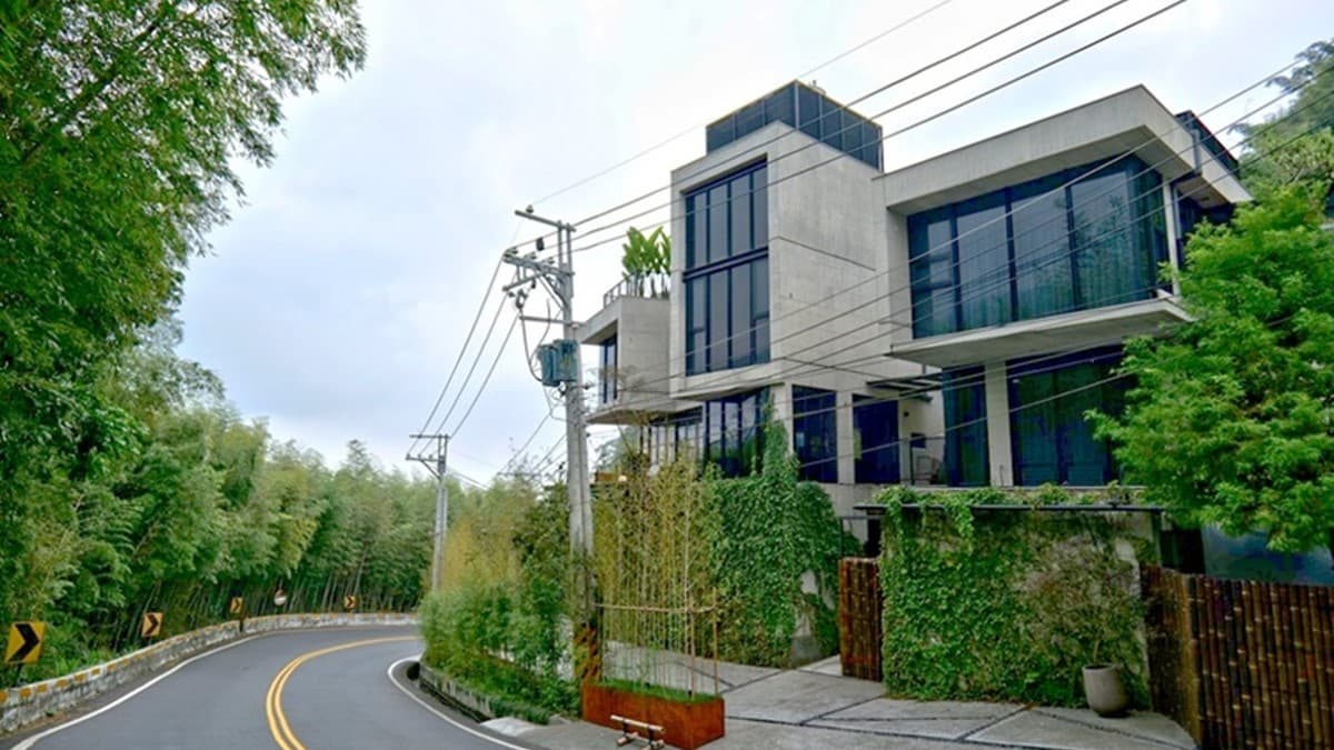 溪頭最貴民宿開箱!睡祕境Villa樓中樓,爽嗑無菜單料理、泡無邊際泳池 溪頭最貴民宿開箱!睡祕境Villa樓中樓,爽嗑無菜單料理、泡無邊際泳池