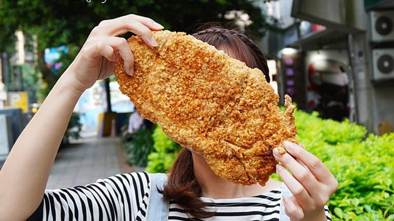 台北小巨蛋美食推薦19家!全台最強炸雞、高CP值吃到飽、米其林餐廳|食尚玩家