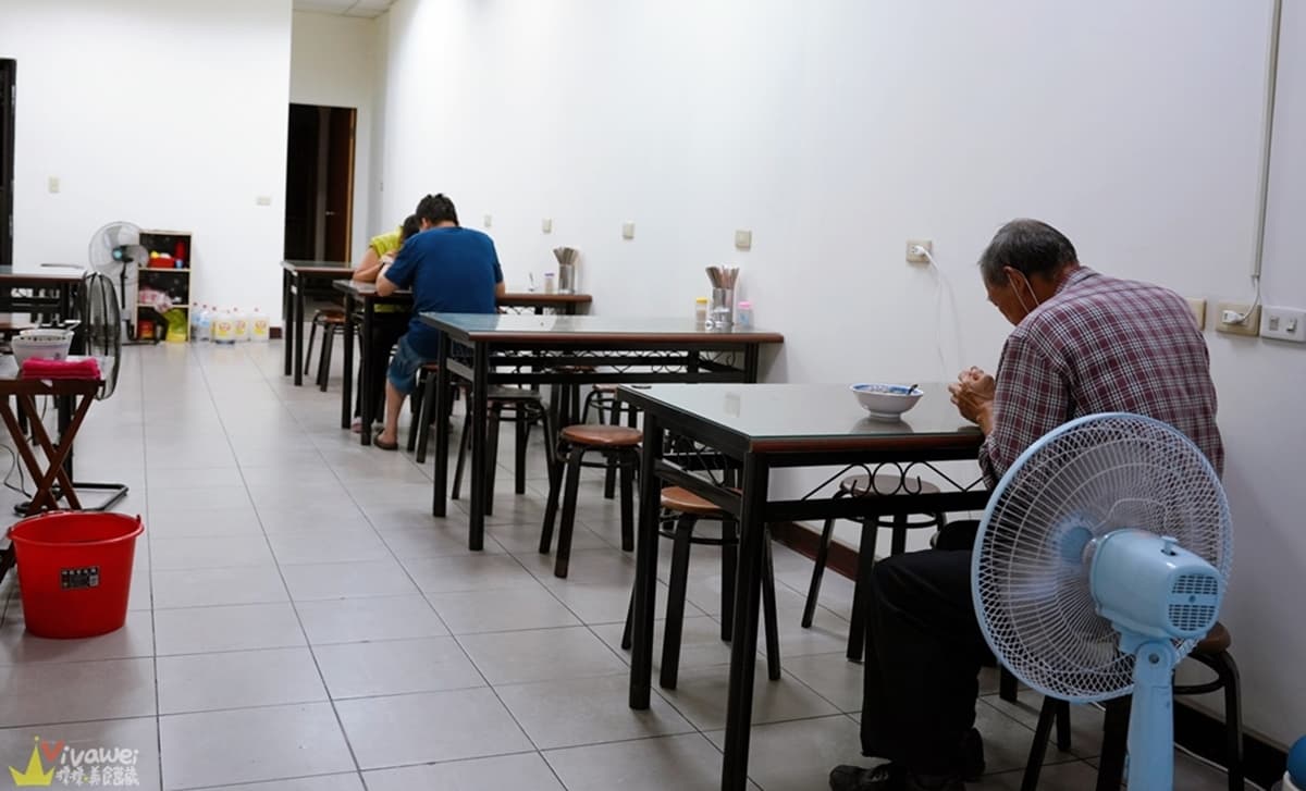30元「客家味早餐」!始祖老字號藏身市場,菜餔+韭菜醬油辣醬超唰嘴 30元「客家味早餐」!始祖老字號藏身市場,菜餔+韭菜醬油辣醬超唰嘴