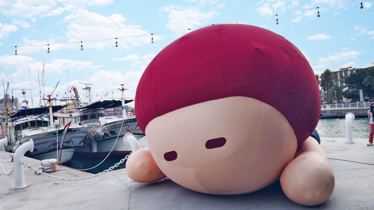 「紅髮小女孩Lazy MOI」慵懶的風格相當可愛！（圖片來源：阿捷的打飯班）