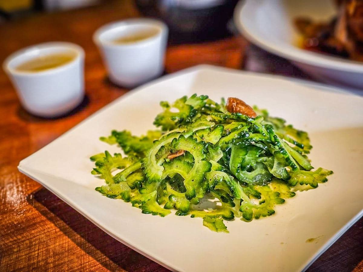 隱身山林「神級梅子雞」!想吃1個月前就要訂,雞汁精華拌飯老饕最愛 隱身山林「神級梅子雞」!想吃1個月前就要訂,雞汁精華拌飯老饕最愛