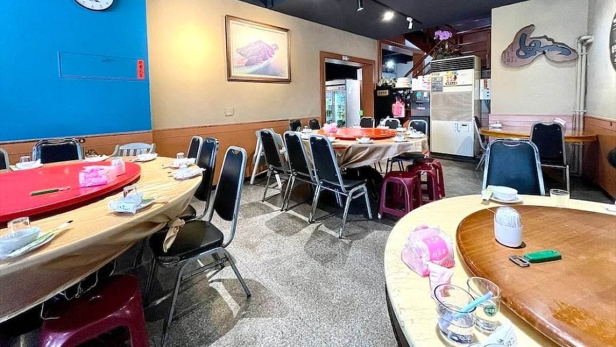 這裡很適合邀親朋好友一起來聚餐，但強烈建議要先訂位。（圖片來源：愛伊特的分享樂園）