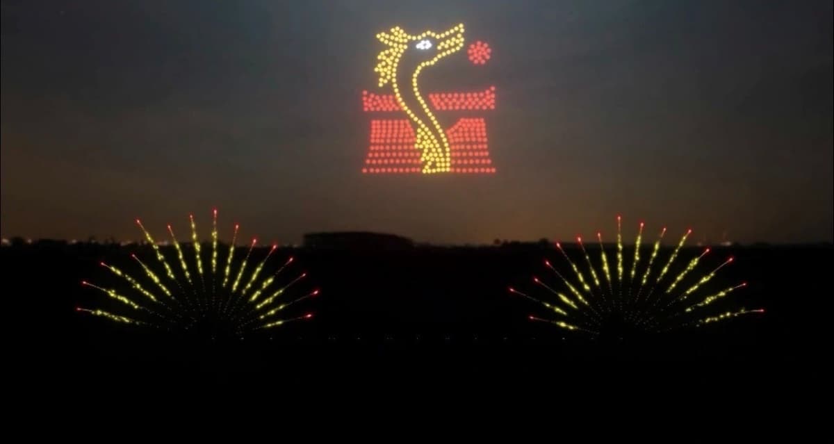 2024臺灣燈會在台南！「安平燈區」搶拍12分鐘無人機煙火秀，再順吃21家美食