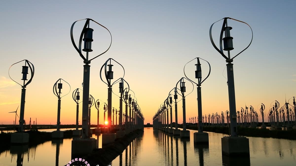夕陽灑落了橘黃色餘暈，大自然的調色盤將場景點綴得更加夢幻。（圖片來源：珍太妃旅遊親子生活）