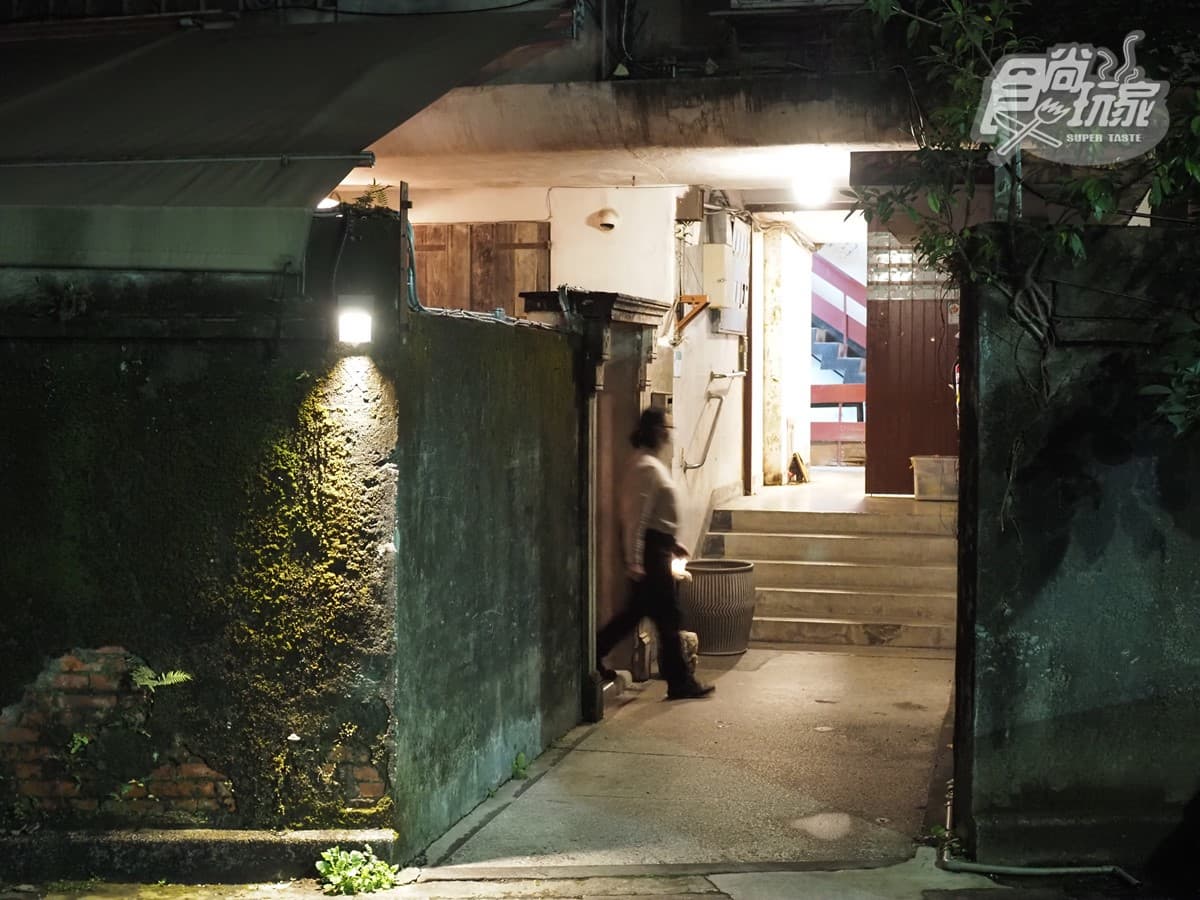 台北隱藏版米其林餐廳!超難找老宅如秒飛南歐,融合島嶼風味的絕美創意菜 台北隱藏版米其林餐廳!超難找老宅如秒飛南歐,融合島嶼風味的絕美創意菜