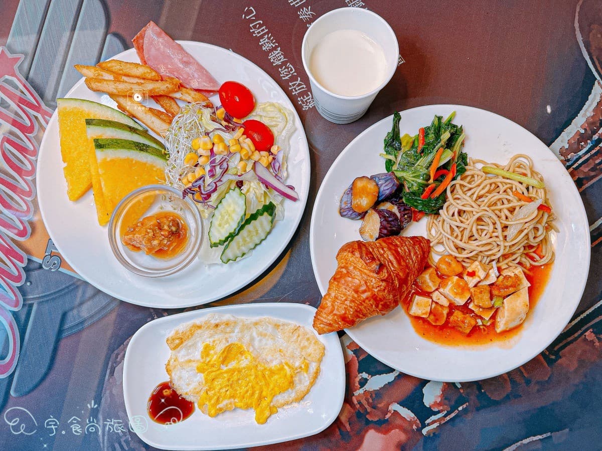 嘉義最強親子旅店!房內爽滑城堡溜滑梯,免費迪士尼扮裝、房前就能BBQ 嘉義最強親子旅店!房內爽滑城堡溜滑梯,免費迪士尼扮裝、房前就能BBQ