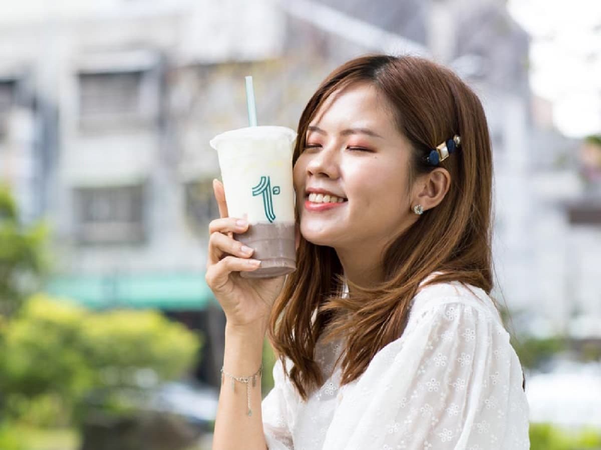 【獨家】手搖飲買一送一！「台茶１号」祭優惠，必喝「食品界米其林認證」好茶