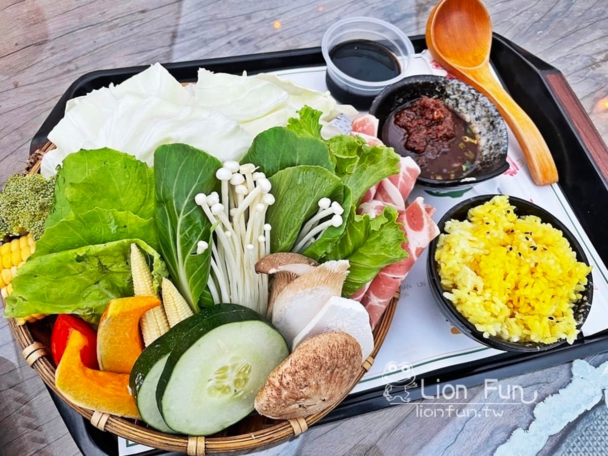 一泊三食每人1680！住客家庄看雲海、採草莓、泡薑湯，來趟懶人小旅行