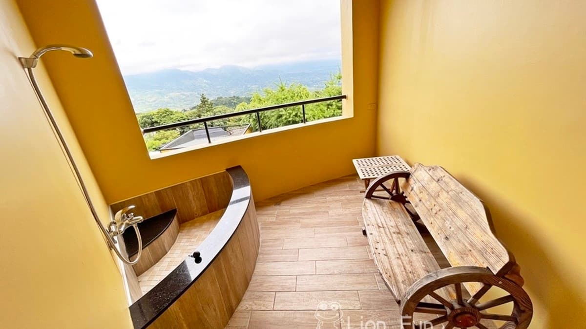 ４人禪風房型陽台還有泡澡池。（圖片來源：Lion Fun）