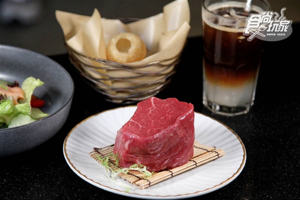 【獨家】岩燒牛排買一送一!食尚會員再享「浮誇牛排主餐」第二份半價 【獨家】岩燒牛排買一送一!食尚會員再享「浮誇牛排主餐」第二份半價