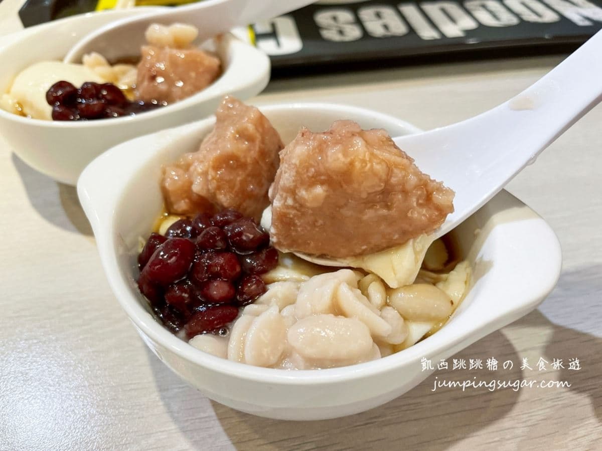 ６種配料豆花吃到飽！東區隱藏版「高CP值牛肉麵」120元起，飲料吧無限暢飲