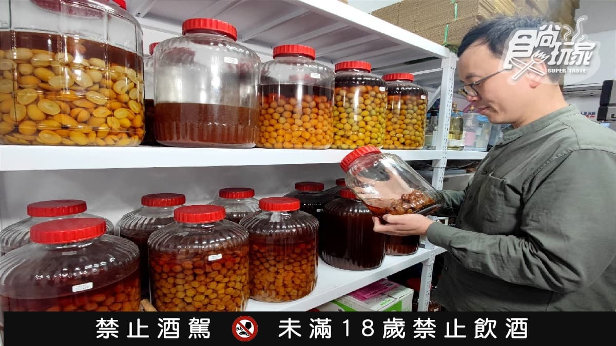 【食尚玩酒莊】鰹魚入酒超猛！2024世界琴酒冠軍在三重，順逛超美「隧道」眷村（中獎公布）