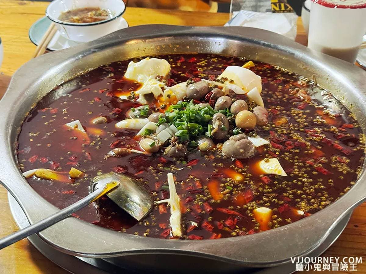 吃兔兔請溫柔！小紅書高人氣「No.1麻辣兔肉火鍋」，台灣饕客嘗鮮：滑嫩像雞肉