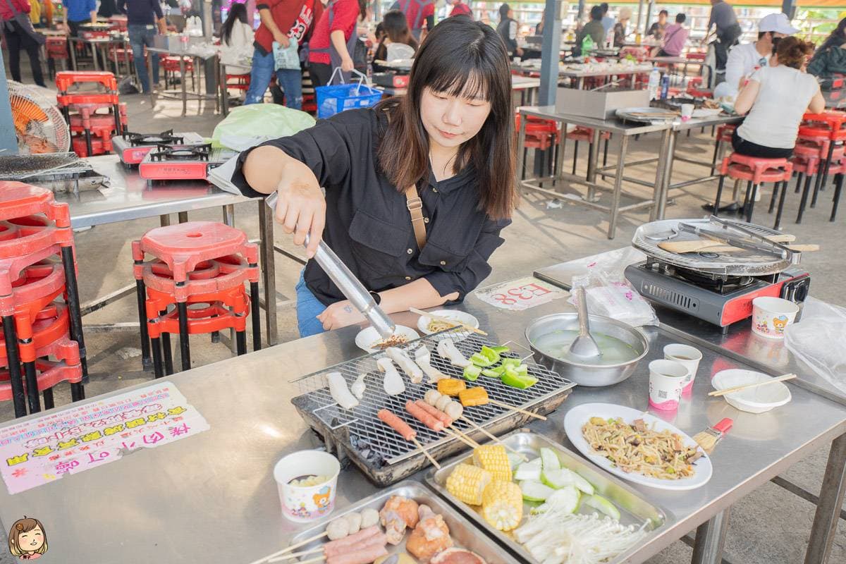 「烤肉吃到飽+賞花」最低240元!破2萬坪鬱金香、百合花海在這,快免費拍爆 「烤肉吃到飽+賞花」最低240元!破2萬坪鬱金香、百合花海在這,快免費拍爆