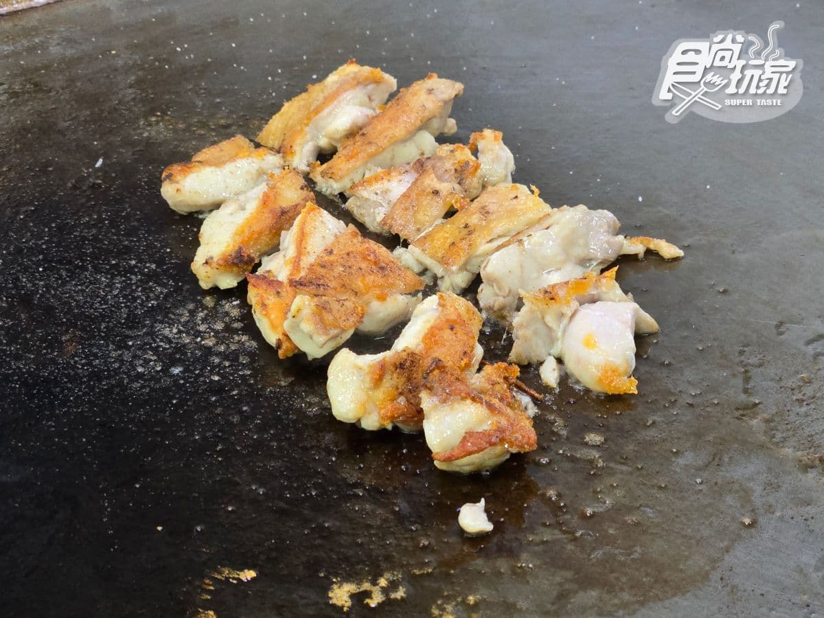 200元飽到天靈蓋!板橋「高CP值鐵板燒」附自助吧吃到飽,免費夾主食、甜品 200元飽到天靈蓋!板橋「高CP值鐵板燒」附自助吧吃到飽,免費夾主食、甜品