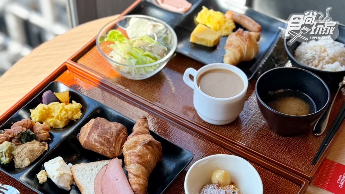 用餐區還有陽光灑落，早餐吃起來也更美味了！