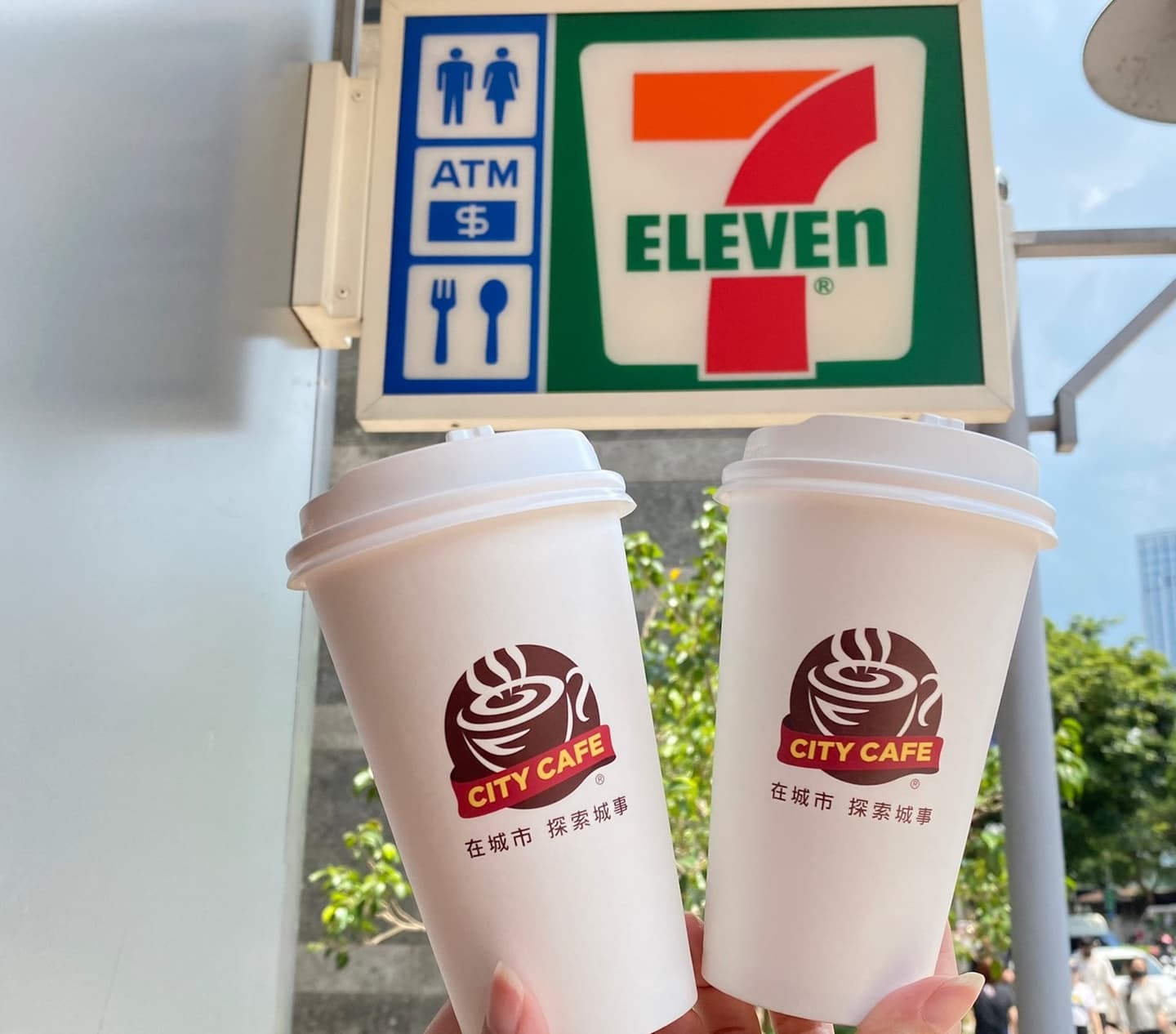 7-11咖啡買７送７！２超商優惠包，全家拿鐵、霜淇淋10元＋搶陳耀訓芋泥捲