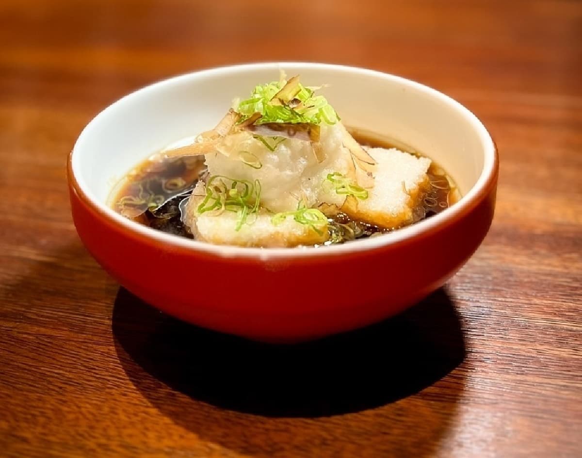 【獨家】+1元送翼板牛排!串燒名店「消費再折100」,必吃浮誇火山雞骨 【獨家】+1元送翼板牛排!串燒名店「消費再折100」,必吃浮誇火山雞骨