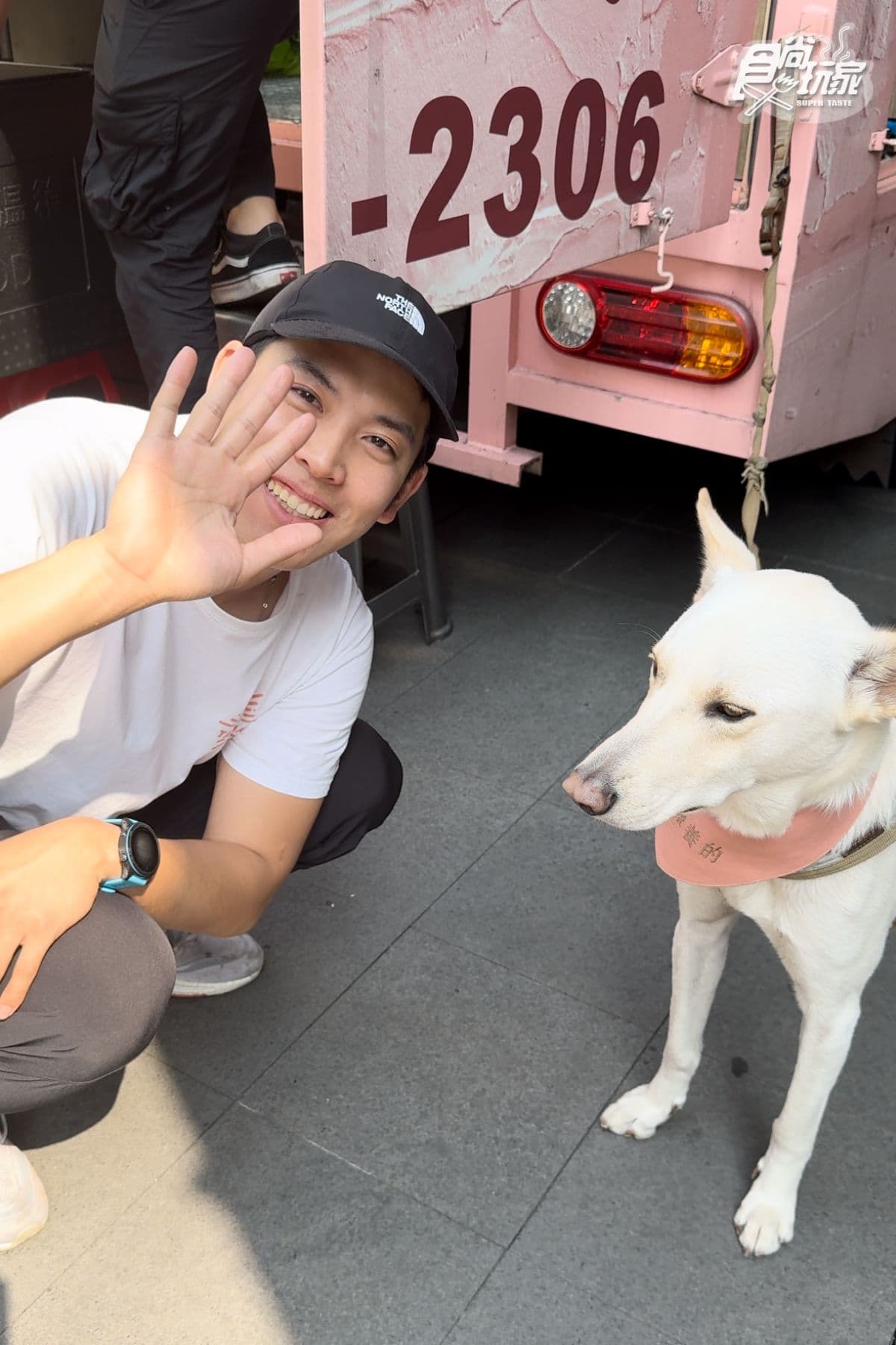 直擊「陽光型男餐車」!爽嗑道地美式煙燻BBQ烤肉,獨特燻香軟嫩超Juicy 直擊「陽光型男餐車」!爽嗑道地美式煙燻BBQ烤肉,獨特燻香軟嫩超Juicy