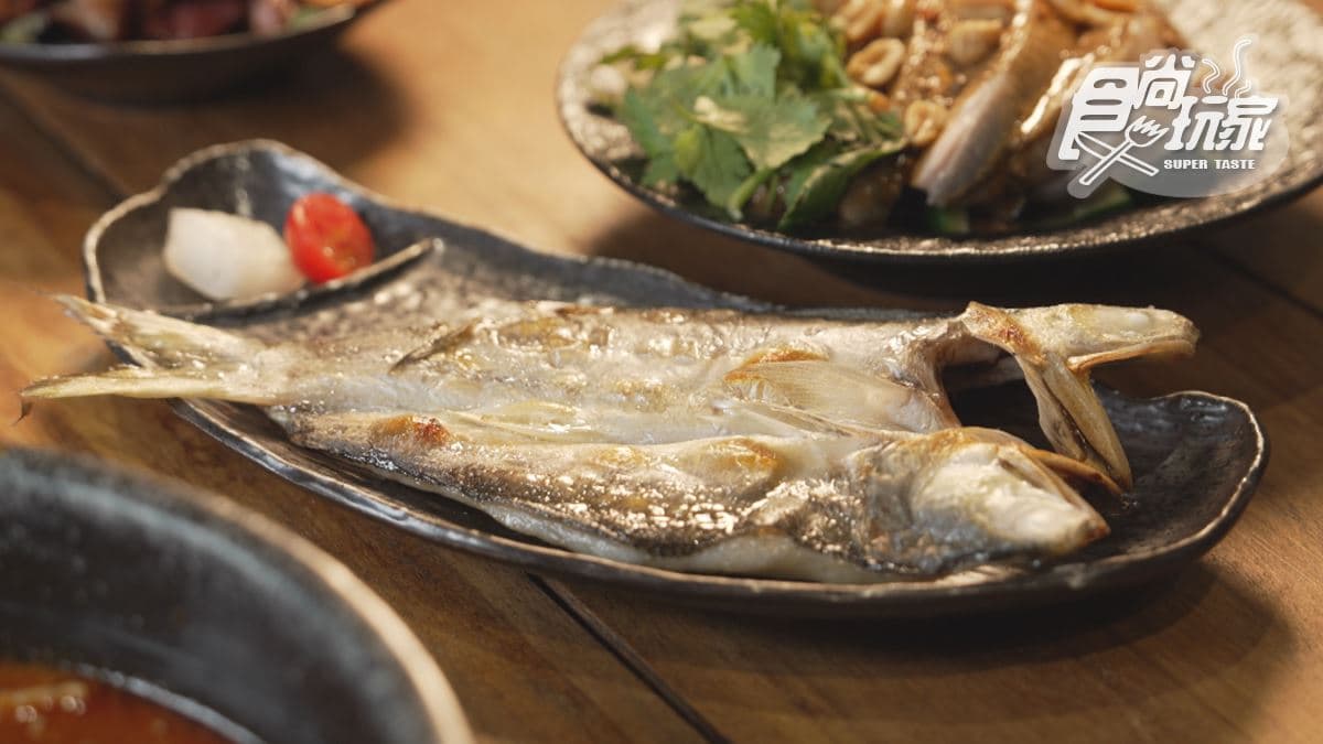 「午仔魚一夜干」嫩又多汁，魚刺沒有很多。