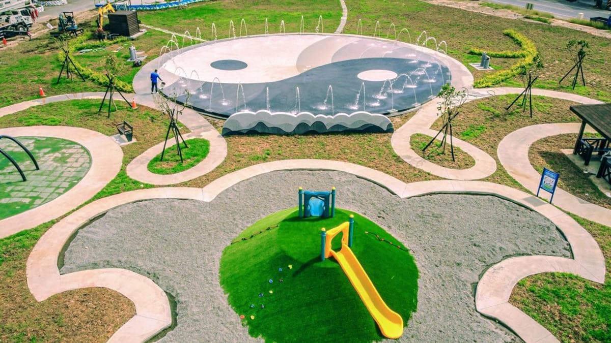 破千坪「親水公園」藏全台最大媽祖廟!限時4天試營運,消暑先衝太極噴水池 破千坪「親水公園」藏全台最大媽祖廟!限時4天試營運,消暑先衝太極噴水池