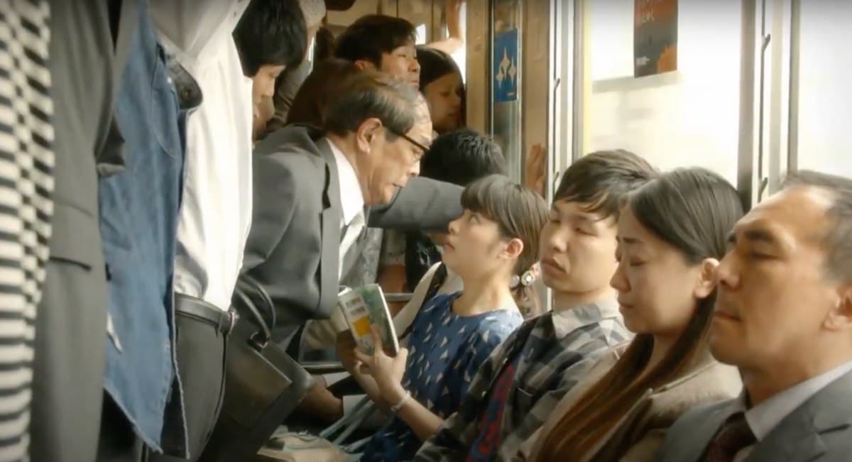 七年級回憶殺!日本曾超瘋「這件事」,日清泡麵用它拍廣告、百貨賣專屬福袋 七年級回憶殺!日本曾超瘋「這件事」,日清泡麵用它拍廣告、百貨賣專屬福袋
