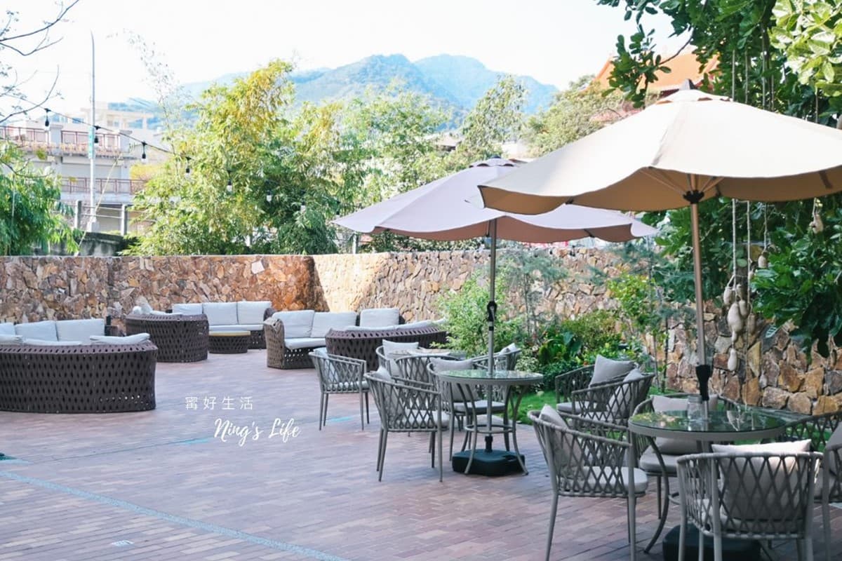 水里新地標飯店!住白色城堡眺南投絕美山景、嗑沖繩飯糰,雙人房免1800元 水里新地標飯店!住白色城堡眺南投絕美山景、嗑沖繩飯糰,雙人房免1800元