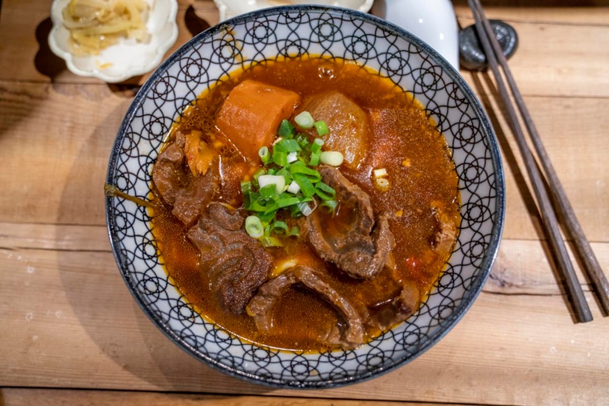 「全台最難訂牛肉麵」插旗西門!預計開幕時間、菜單搶先看,1天限量30碗 「全台最難訂牛肉麵」插旗西門!預計開幕時間、菜單搶先看,1天限量30碗