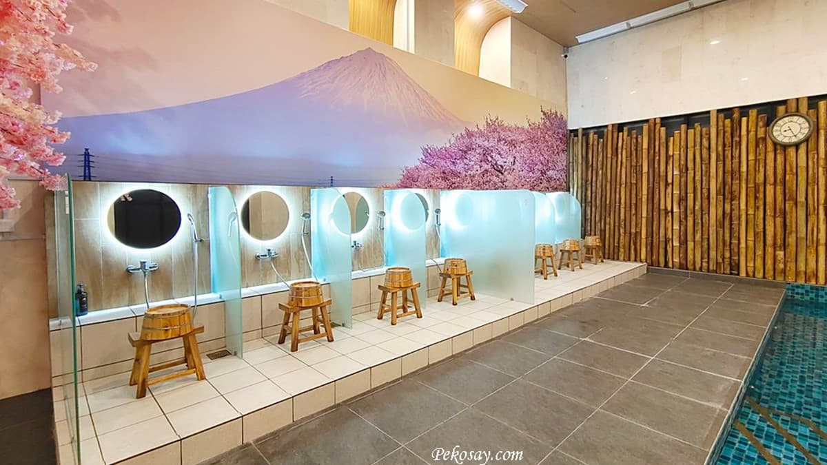 公共設施豐富，還有包場的溫泉浴場。（圖片來源：PEKO の Simple Life）