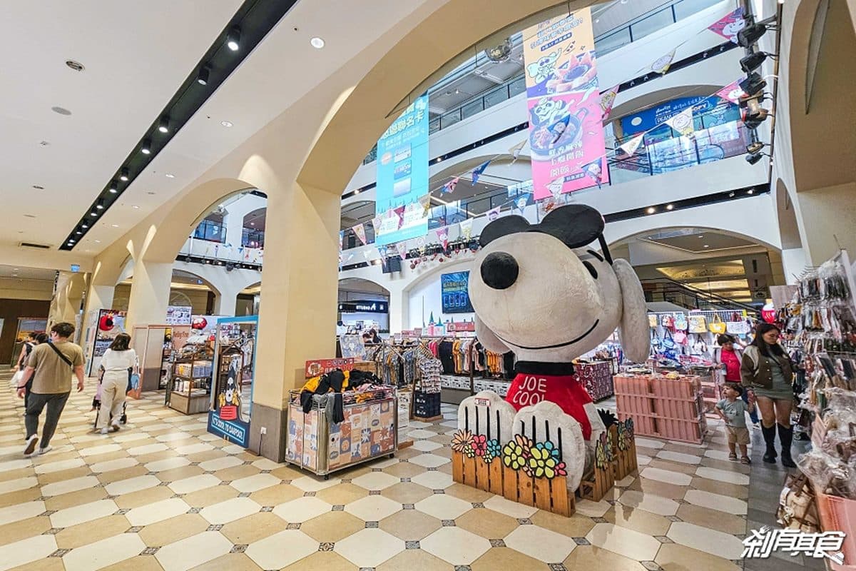 打卡3隻巨型史努比!開逛「史努比專賣店」百款周邊,趴睡史努比寶寶超萌 打卡3隻巨型史努比!開逛「史努比專賣店」百款周邊,趴睡史努比寶寶超萌