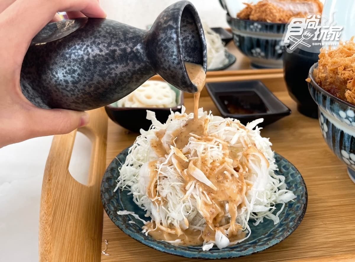 【新開店】快閃1天半價!「挑戰最厚豬排店」插旗信義,免費續味噌湯、青菜 【新開店】快閃1天半價!「挑戰最厚豬排店」插旗信義,免費續味噌湯、青菜