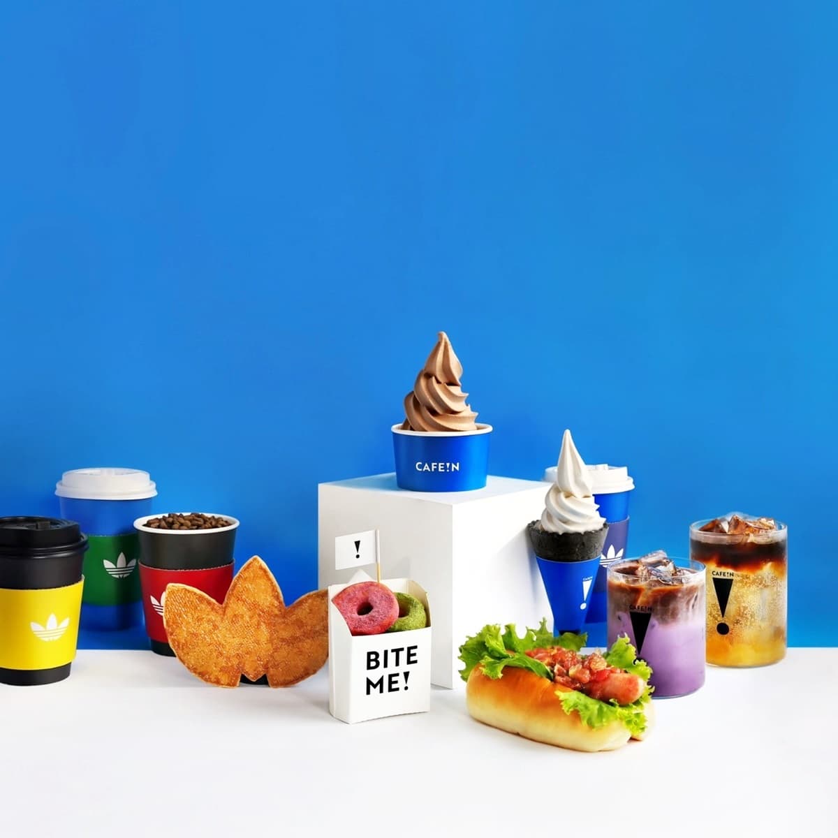CAFE!N開賣霜淇淋了!超夢幻「靛藍色霜淇淋」搶吃+三葉草扁可頌、紫薯拿鐵 CAFE!N開賣霜淇淋了!超夢幻「靛藍色霜淇淋」搶吃+三葉草扁可頌、紫薯拿鐵
