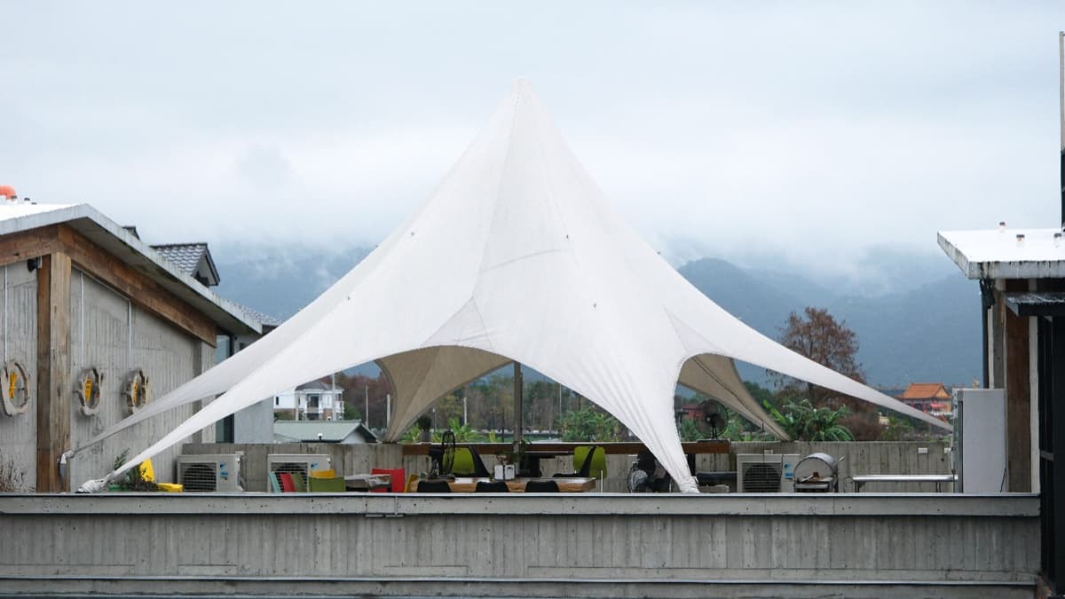 民宿主人有建築背景，處處可見線條美。（圖片來源：JJ.Hsu）
