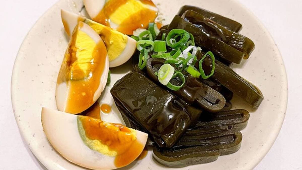 另外也有滷味可以搭配麵食享用。（圖片來源：米其林指南）