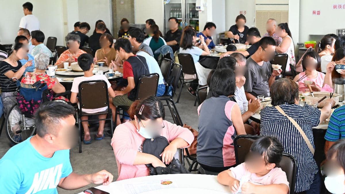 雖然地點不顯眼，不過來客量可不少，尤其是假日更是大客滿，生意超級好。（圖片來源：糖糖‘s 享食生活）