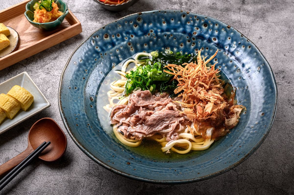 【新開店】限時1天半價!全台首間「京都派烏龍麵」登場,必搶手掌大豆皮 【新開店】限時1天半價!全台首間「京都派烏龍麵」登場,必搶手掌大豆皮
