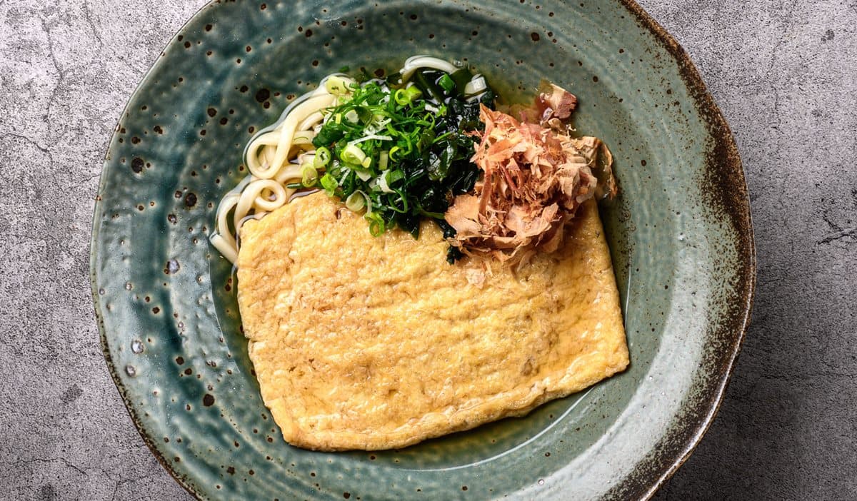 【新開店】限時1天半價!全台首間「京都派烏龍麵」登場,必搶手掌大豆皮 【新開店】限時1天半價!全台首間「京都派烏龍麵」登場,必搶手掌大豆皮