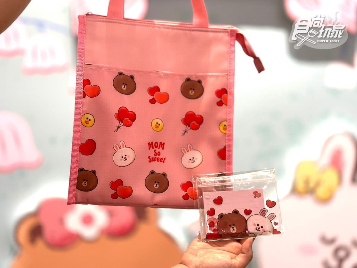LINE FRIENDS快閃店免費逛！７大亮點：打卡1.5公尺莎莉、千款周邊超好買 (中獎公布)