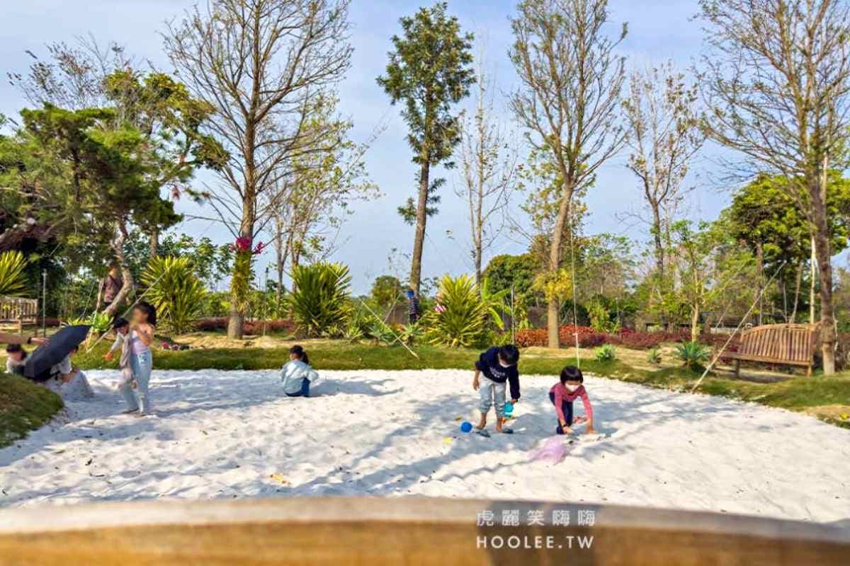 「全台最大玫瑰園」重新開放！千坪花園、南部版小人國、熱帶雨林免費逛到飽