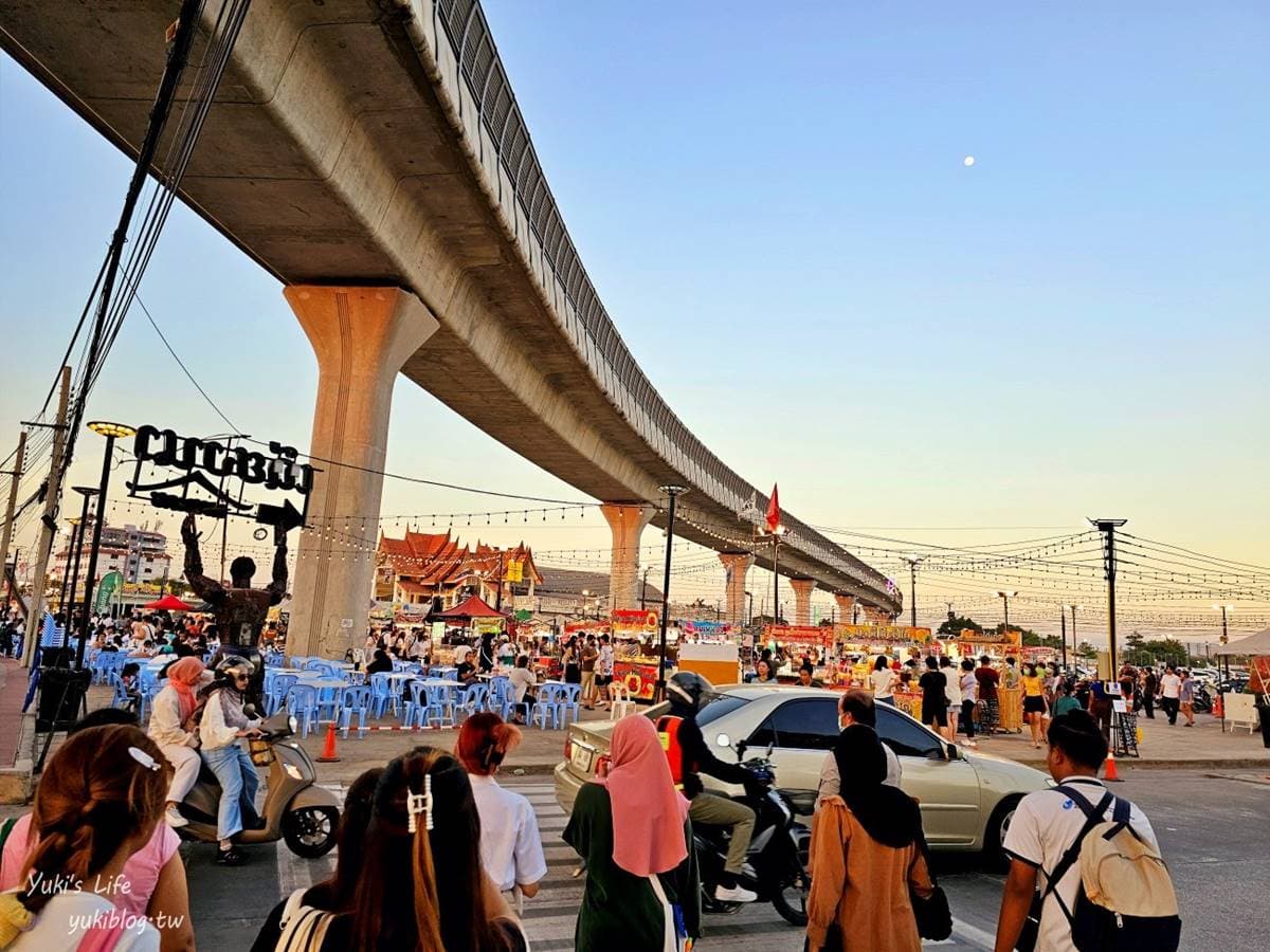 烤串只要5元!「銅板價新夜市」學生、上班族下班就衝,嗑美食再逛室內市集 烤串只要5元!「銅板價新夜市」學生、上班族下班就衝,嗑美食再逛室內市集