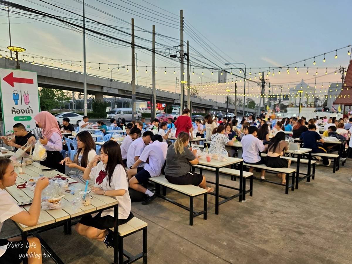 烤串只要5元!「銅板價新夜市」學生、上班族下班就衝,嗑美食再逛室內市集 烤串只要5元!「銅板價新夜市」學生、上班族下班就衝,嗑美食再逛室內市集