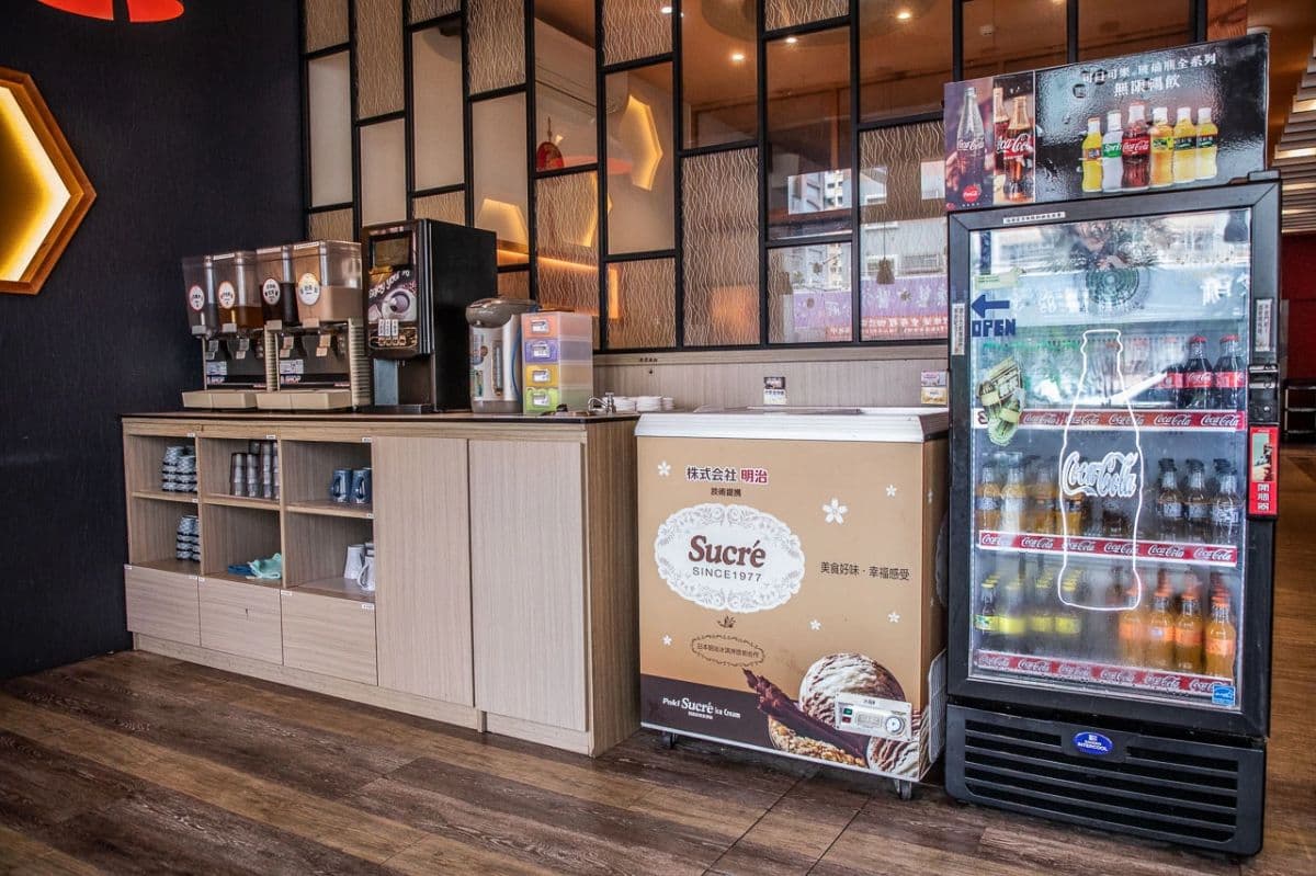 網推「嘉義最強火鍋店」！299元起自助吧吃到飽，泡麵、甜點、冰品無限供應