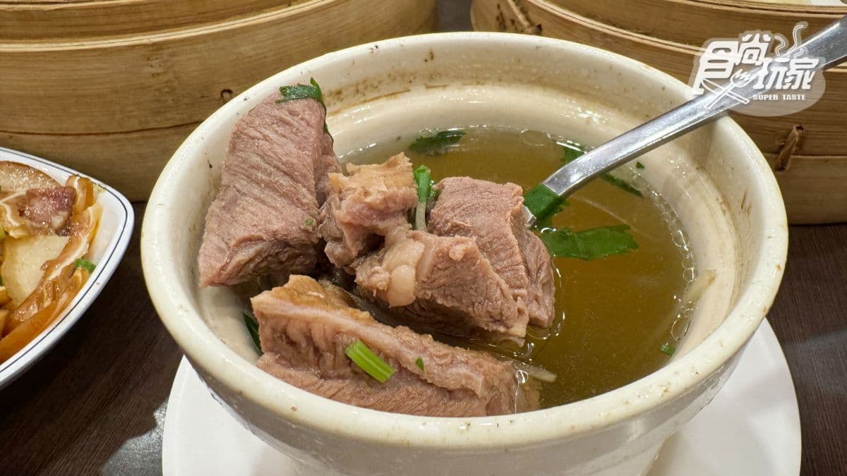 楠梓美食：北平楊寶寶蒸餃｜多年米其林推薦小吃