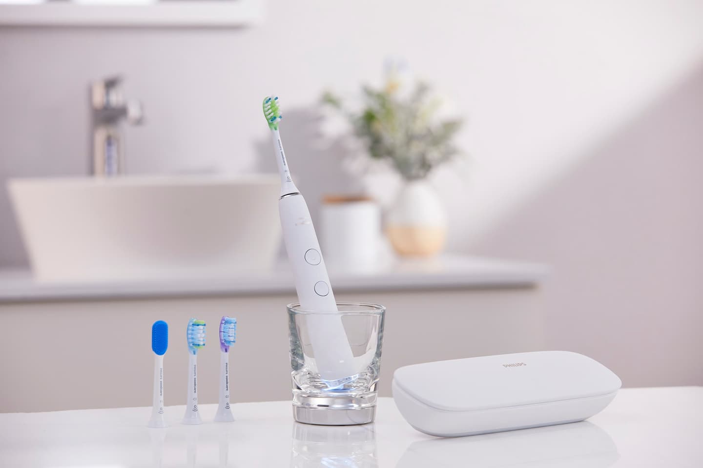 連接APP就有客製潔牙數據！飛利浦最狂「AI全自動牙刷」，母親節再送哈根達斯(中獎公布)