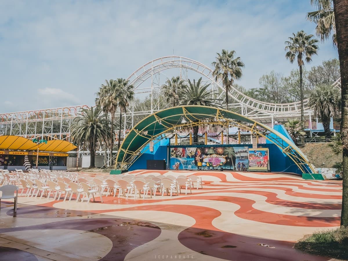 岡山「隱藏版遊樂園」!4樓高踩腳踏車賞海景、還有站著玩的雲霄飛車 岡山「隱藏版遊樂園」!4樓高踩腳踏車賞海景、還有站著玩的雲霄飛車