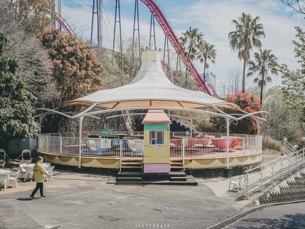 岡山「隱藏版遊樂園」!4樓高踩腳踏車賞海景、還有站著玩的雲霄飛車 岡山「隱藏版遊樂園」!4樓高踩腳踏車賞海景、還有站著玩的雲霄飛車