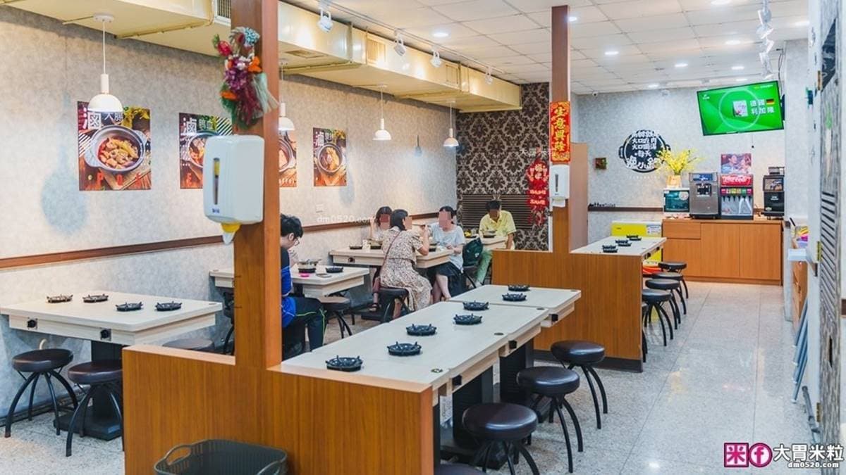 店內環境相當寬敞明亮，內有冷氣開放。（圖片來源：大胃米粒DAVID&MILLY）